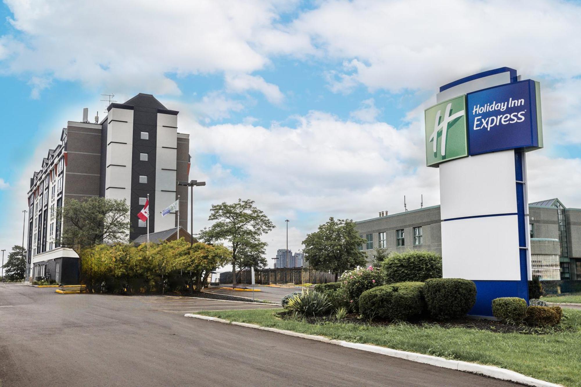 Holiday Inn Express Toronto-North York By Ihg Εξωτερικό φωτογραφία